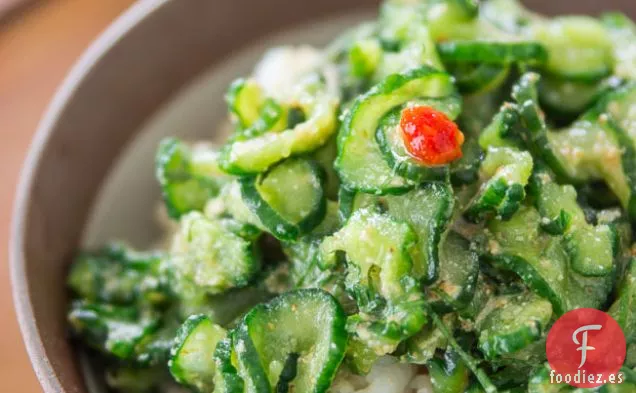 Pepino Frío Con Caldo De Miso De Sésamo Sobre Arroz (hiyashijiru)
