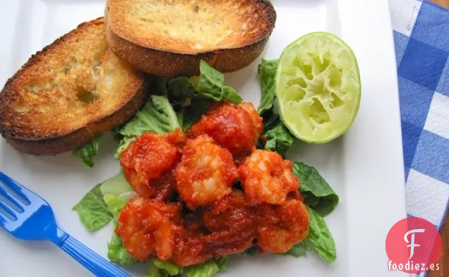 Camarones en Apuro (Camarones al Estilo Colombiano con Salsa de Tomate)