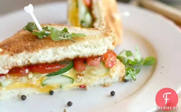 Sándwiches de Tomate y Pepino