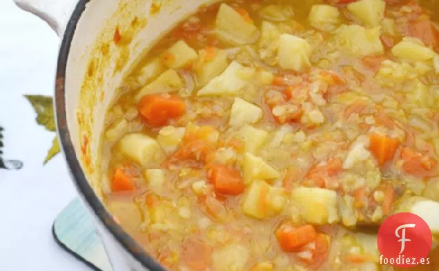 Sopa de Chirivía, Zanahoria y Lentejas para la Dieta 5:2