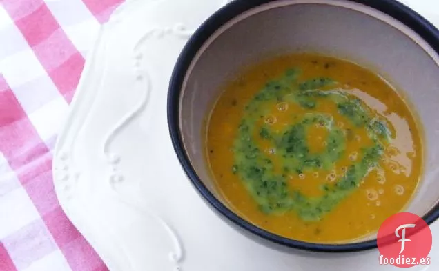 Sopa de Calabaza Asada y Salvia