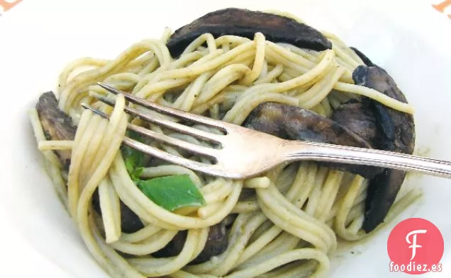 Espaguetis Cremoso de Setas y hierbas (vegano)