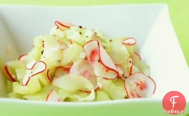 Ensalada de pepino y rábano