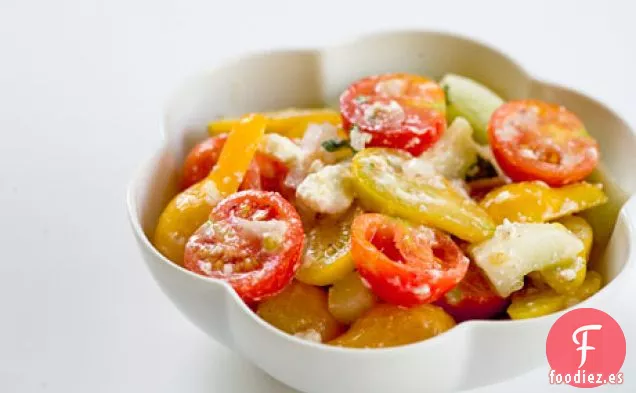 Ensalada Feta de Pepino y Tomate Cherry