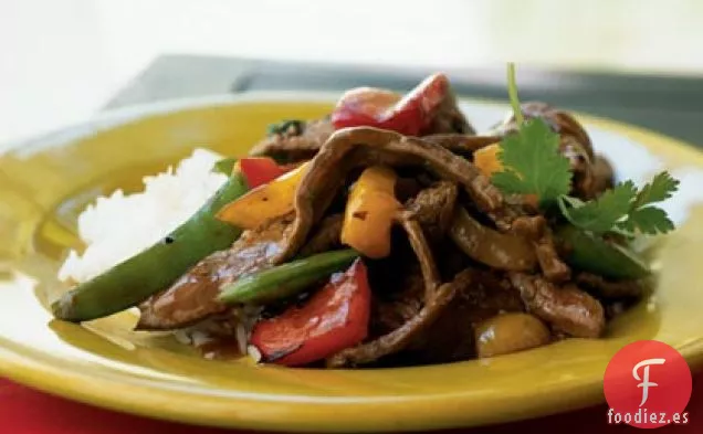 Carne de Ternera con Tres Pimientos