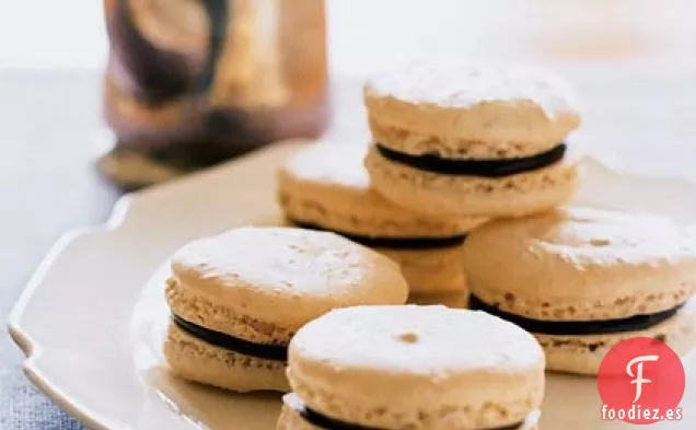 Macarrones de Chocolate y Maní