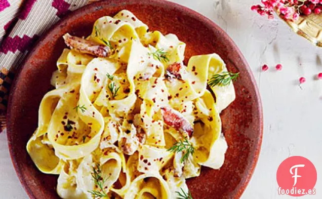 Pasta de Cangrejo Dungeness y Yogur con Ajo