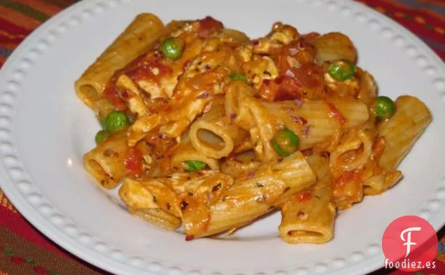 Rigatoni de Pollo Picante
