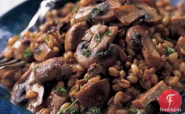 Pilaf de Cebada con Champiñones Salteados