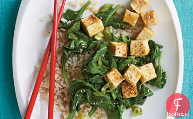 Tofu Salteado de Inspiración Coreana