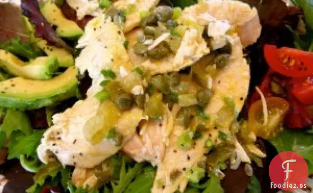 Ensalada De Pechuga De Pavo Marinada Con Limón Y Dijon Con Alcaparras Y C