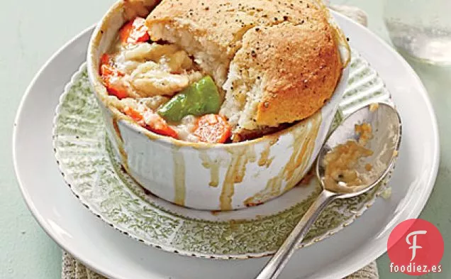 Pastel de Pollo Fácil Cubierto de Galletas