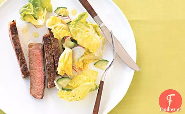 Bistec Perfecto con Ensalada de Rábano