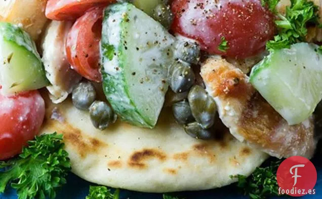 Un Tazón Souvlaki de Pollo