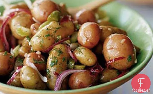 Ensalada de Papas Al Horno con Vinagreta de Cornichon