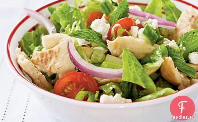 Ensalada de Pita con Tomates, Pepino y Hierbas