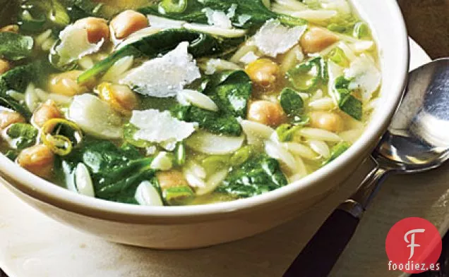 Sopa de Espinacas, Pasta y Guisantes