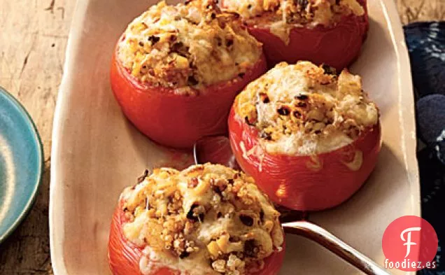 Tomates al Horno con Quinua, Maíz y Chiles Verdes