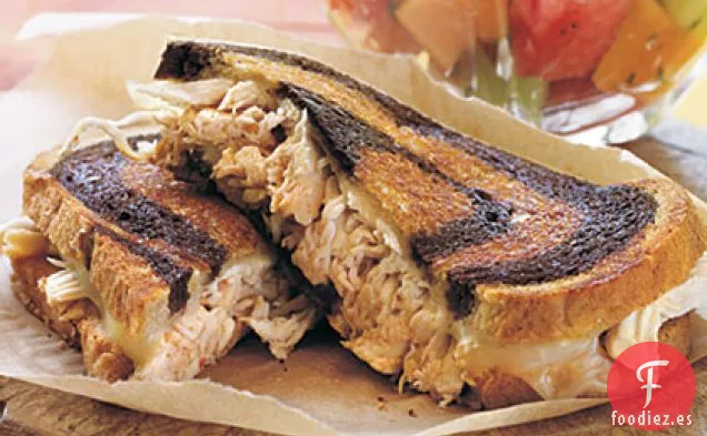 Reubens de Pollo a la Parrilla