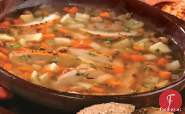 Sopa de Verduras de Otoño con Guisantes de Ojos Negros y Pollo a la Parrilla