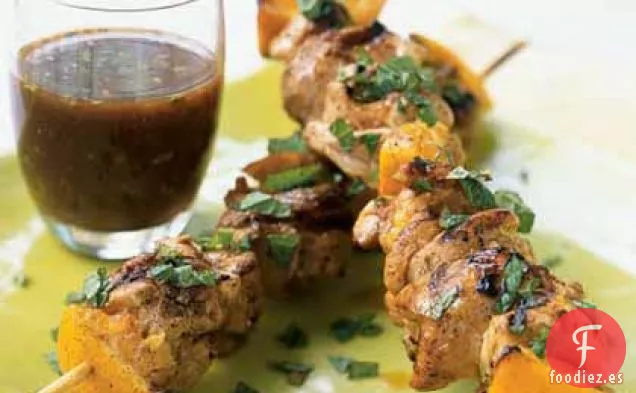 Pinchos de Pollo a La Parrilla Mediterráneos
