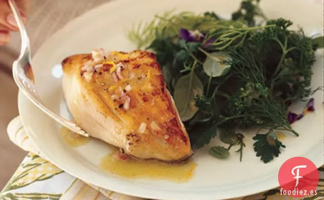 Bacalao Negro Salteado Con Vinagreta De Chalota Y limón Y Hierbas Frescas