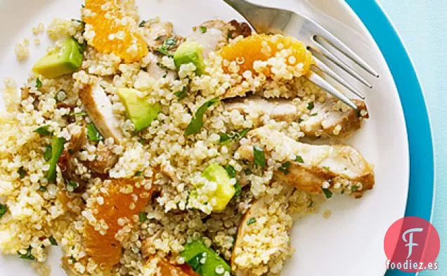 Ensalada de Quinua con Pollo, Aguacate y Naranjas