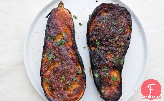 Berenjena Asada Con Aderezo De Lima De Miso