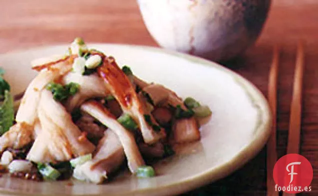 Berenjena A La Parrilla Con Ajo Y Cebolletas