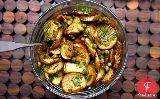 Berenjena Marinada Con Alcaparras Y Menta