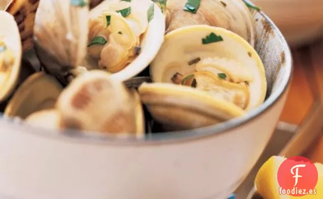 Almejas al Vapor o Mejillones en Caldo Sazonado