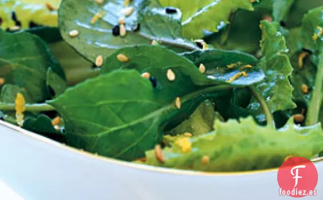 Ensalada Romana y Rúcula con Semillas Tostadas
