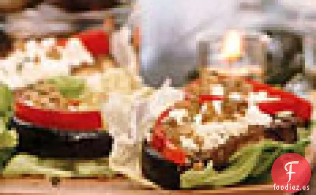 Berenjena con Pimiento, Queso Feta y Aceitunas Verdes