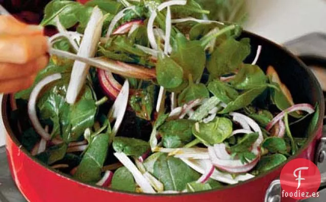 Ensalada De Espinacas Y Escarola Con Vinagreta Tibia