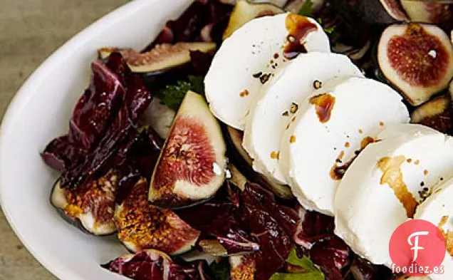Ensalada Fresca de Queso de Cabra y Achicoria con Higos