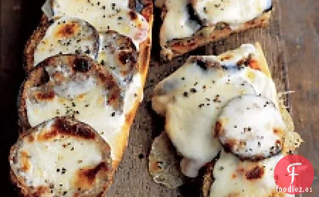 Berenjena Y Mozzarella Fundidas