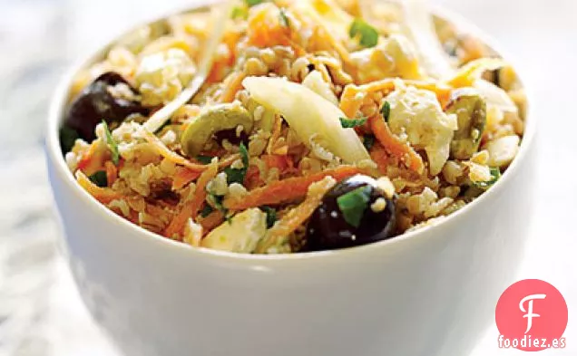 Ensalada de Cereales Integrales, Queso Feta y Aceitunas