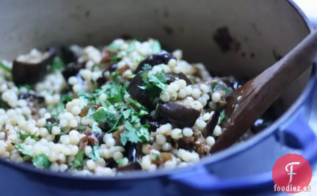 Ensalada De Berenjena Asada Y Cuscús Israelí