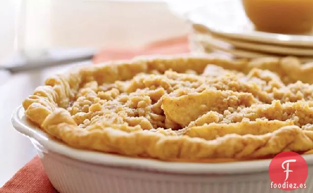 Pastel de Pera con Cobertura de Streusel y Salsa de Caramelo