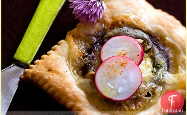 Tartaletas De Sainte Maure, Berenjena, Tomillo Y Miel