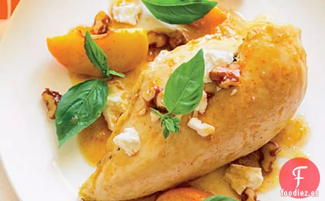 Pollo Asado con Duraznos, Nueces y Albahaca