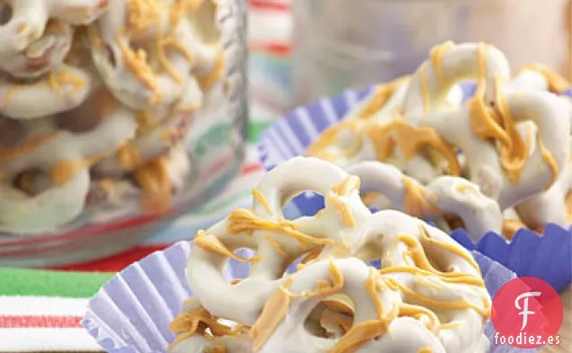 Pretzels de Chocolate Blanco con Caramelo