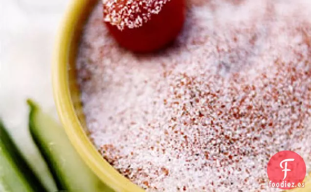 Tomates Cherry y Lanzas de Pepino con Sal Especiada