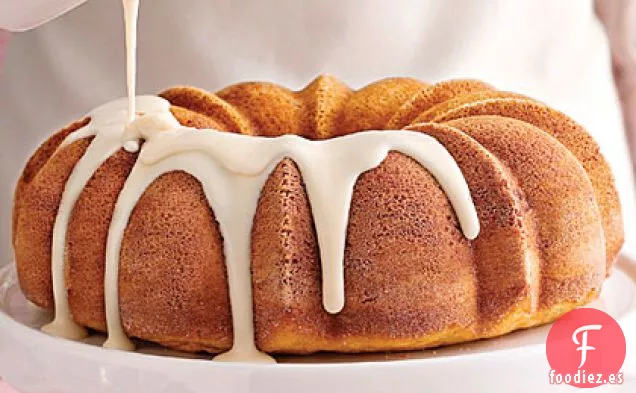 Pastel de Desayuno con Suero de Mantequilla