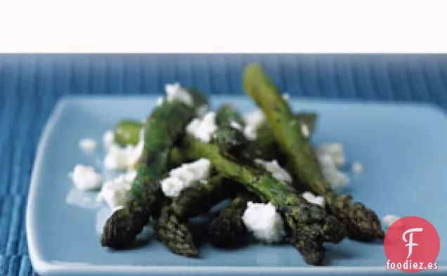 Espárragos Asados con Queso Feta