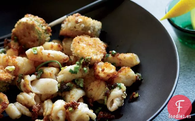 Calamar Salteado con Berenjena Frita