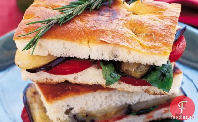 Panini de Berenjena, Fontina y Tomate