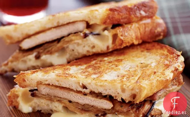 Panini de Cerdo y Berenjena en Escabeche a la Brasa