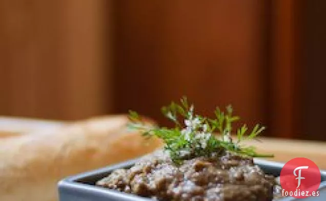 Salsa De Yogur De Berenjena Asada Y Leche De Cabra