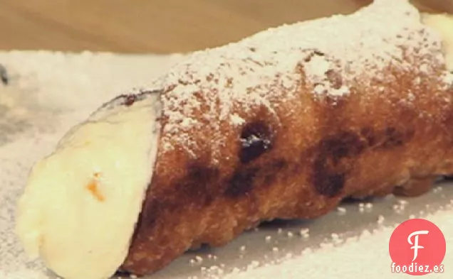 Cannoli de naranja con chispas de chocolate (Cannoli di Ricotta)